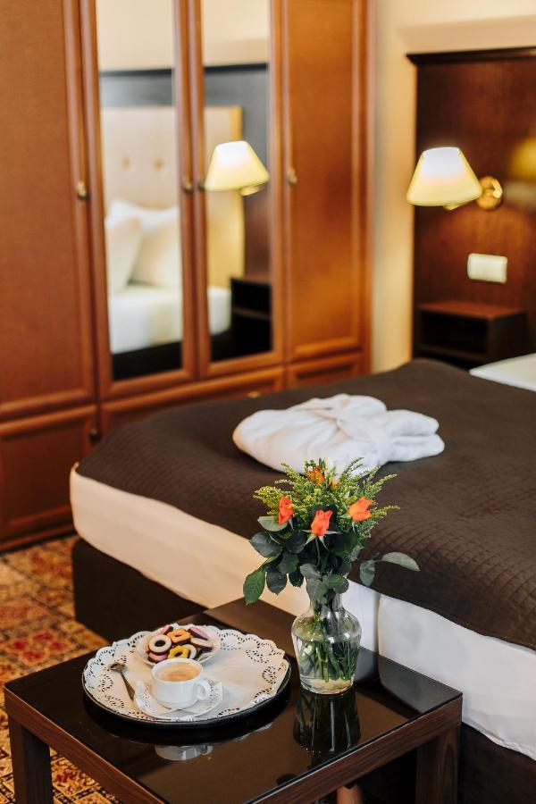 Panorama Hotel 4*